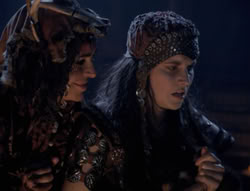 extant_XenaWarriorPrincess_4x01-AdventuresInTheSinTrade_02519