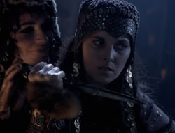 extant_XenaWarriorPrincess_4x01-AdventuresInTheSinTrade_02536