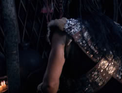 extant_XenaWarriorPrincess_4x01-AdventuresInTheSinTrade_02574