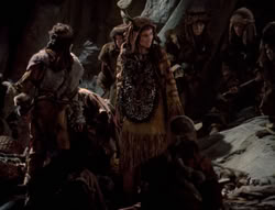 extant_XenaWarriorPrincess_4x01-AdventuresInTheSinTrade_02901