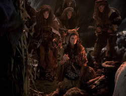 extant_XenaWarriorPrincess_4x01-AdventuresInTheSinTrade_02946