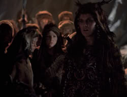extant_XenaWarriorPrincess_4x01-AdventuresInTheSinTrade_02973