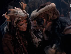 extant_XenaWarriorPrincess_4x01-AdventuresInTheSinTrade_03053
