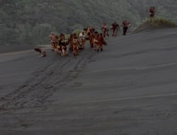 extant_XenaWarriorPrincess_4x01-AdventuresInTheSinTrade_03140