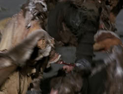 extant_XenaWarriorPrincess_4x01-AdventuresInTheSinTrade_03195