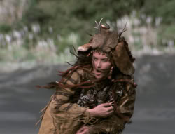 extant_XenaWarriorPrincess_4x01-AdventuresInTheSinTrade_03303