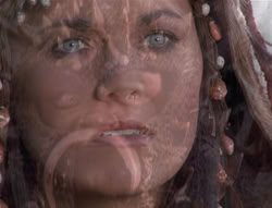 extant_XenaWarriorPrincess_4x01-AdventuresInTheSinTrade_03354