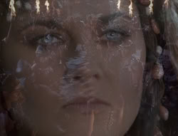 extant_XenaWarriorPrincess_4x01-AdventuresInTheSinTrade_03357