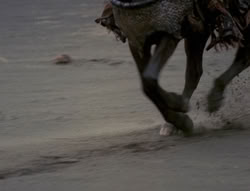 extant_XenaWarriorPrincess_4x01-AdventuresInTheSinTrade_03498