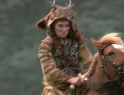 extant_XenaWarriorPrincess_4x01-AdventuresInTheSinTrade_03500