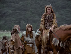 extant_XenaWarriorPrincess_4x01-AdventuresInTheSinTrade_03617