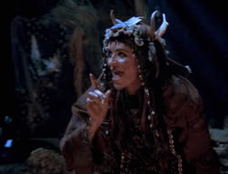 extant_XenaWarriorPrincess_4x02-AdventuresInTheSinTradeII_01014