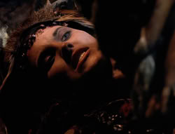 extant_XenaWarriorPrincess_4x02-AdventuresInTheSinTradeII_02039