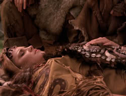 extant_XenaWarriorPrincess_4x02-AdventuresInTheSinTradeII_02130