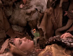extant_XenaWarriorPrincess_4x02-AdventuresInTheSinTradeII_02170