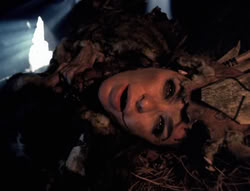 extant_XenaWarriorPrincess_4x02-AdventuresInTheSinTradeII_03322