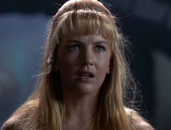 extant_XenaWarriorPrincess_4x03_AFamilyAffair_00007