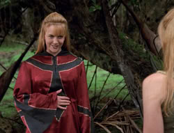 extant_XenaWarriorPrincess_4x03_AFamilyAffair_00029