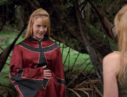 extant_XenaWarriorPrincess_4x03_AFamilyAffair_00030