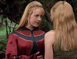 extant_XenaWarriorPrincess_4x03_AFamilyAffair_00036