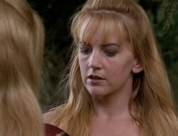 extant_XenaWarriorPrincess_4x03_AFamilyAffair_00037