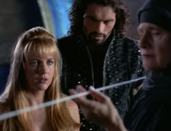 extant_XenaWarriorPrincess_4x03_AFamilyAffair_00040
