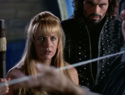 extant_XenaWarriorPrincess_4x03_AFamilyAffair_00041