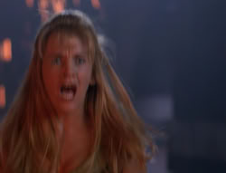 extant_XenaWarriorPrincess_4x03_AFamilyAffair_00042