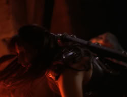 extant_XenaWarriorPrincess_4x03_AFamilyAffair_00053