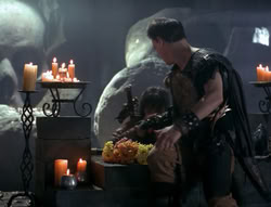 extant_XenaWarriorPrincess_4x03_AFamilyAffair_00258