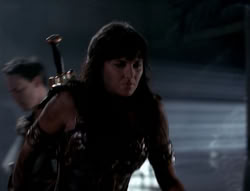 extant_XenaWarriorPrincess_4x03_AFamilyAffair_00273