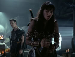 extant_XenaWarriorPrincess_4x03_AFamilyAffair_00278