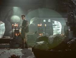 extant_XenaWarriorPrincess_4x03_AFamilyAffair_00296