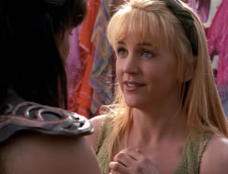 extant_XenaWarriorPrincess_4x03_AFamilyAffair_00602
