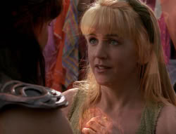 extant_XenaWarriorPrincess_4x03_AFamilyAffair_00603