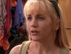 extant_XenaWarriorPrincess_4x03_AFamilyAffair_00639