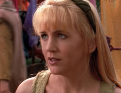 extant_XenaWarriorPrincess_4x03_AFamilyAffair_00641