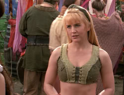 extant_XenaWarriorPrincess_4x03_AFamilyAffair_00697