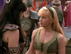 extant_XenaWarriorPrincess_4x03_AFamilyAffair_00710