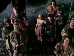 extant_XenaWarriorPrincess_4x03_AFamilyAffair_00754