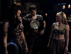 extant_XenaWarriorPrincess_4x03_AFamilyAffair_00800