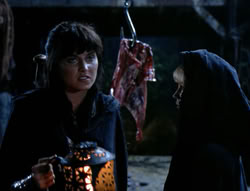 extant_XenaWarriorPrincess_4x03_AFamilyAffair_00941