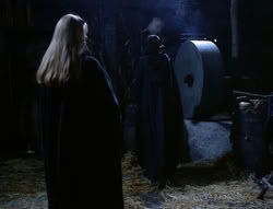 extant_XenaWarriorPrincess_4x03_AFamilyAffair_00954