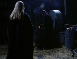 extant_XenaWarriorPrincess_4x03_AFamilyAffair_00955