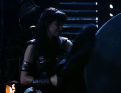 extant_XenaWarriorPrincess_4x03_AFamilyAffair_00962