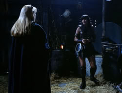 extant_XenaWarriorPrincess_4x03_AFamilyAffair_00984