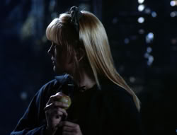 extant_XenaWarriorPrincess_4x03_AFamilyAffair_00999
