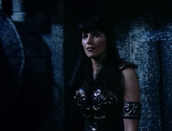 extant_XenaWarriorPrincess_4x03_AFamilyAffair_01007