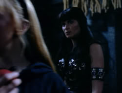 extant_XenaWarriorPrincess_4x03_AFamilyAffair_01009