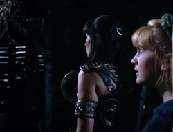 extant_XenaWarriorPrincess_4x03_AFamilyAffair_01027
